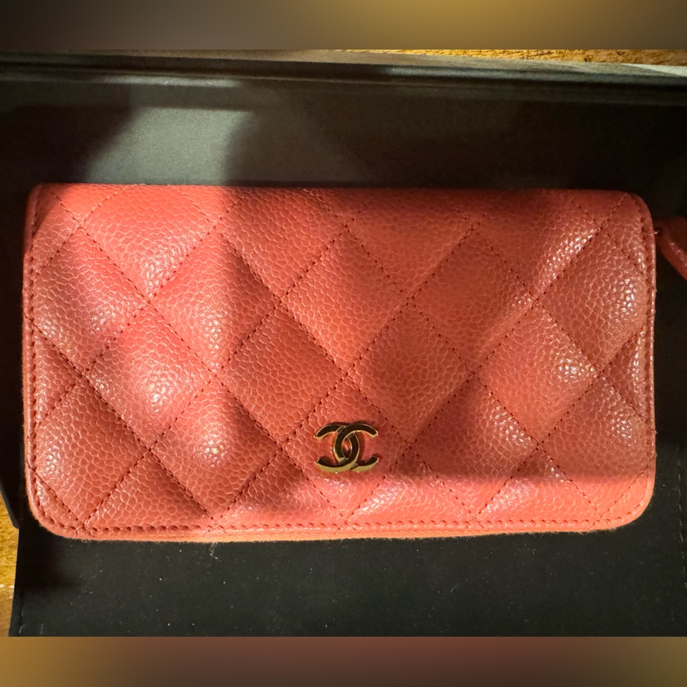 Chanel wallet